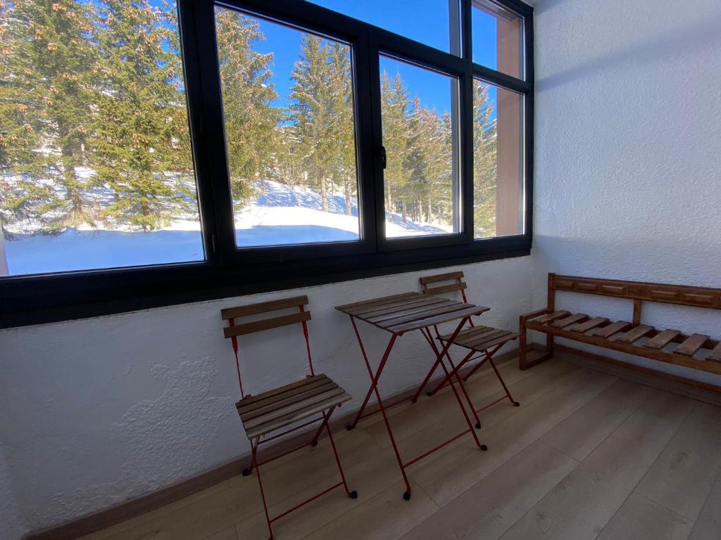 Fotografie z fotogalerie ubytování Hotel Edelweiss Candanchú v destinaci Candanchú