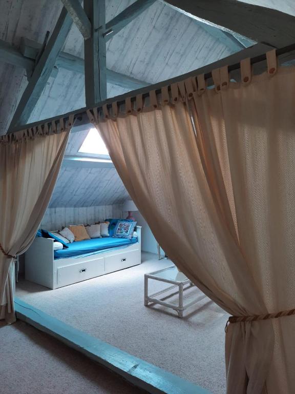 Postel nebo postele na pokoji v ubytování Le Gîte De L'Ouche Charlot