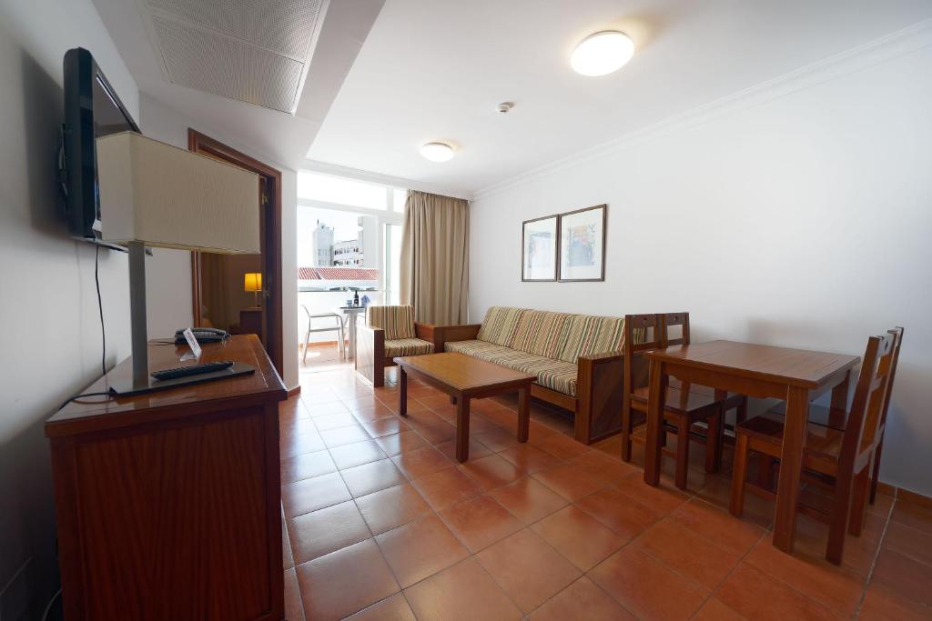 TC Apartamentos Dorotea - 1