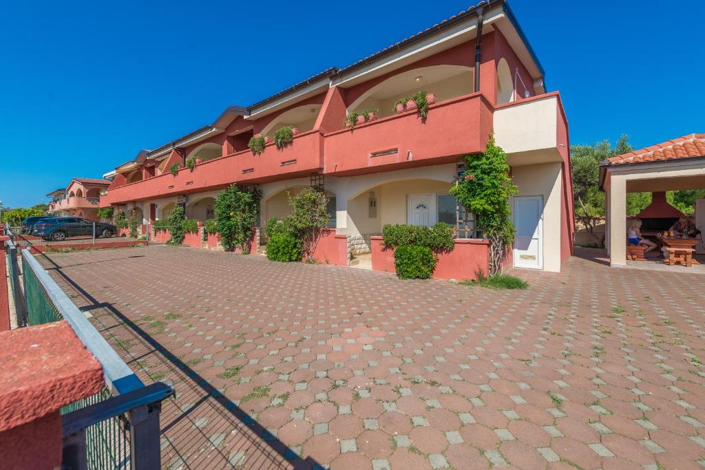 Budova, kde se apartmán nachází