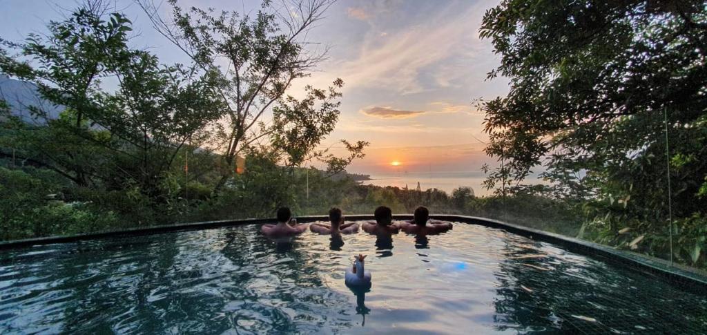  Amazing Sunset Guest House