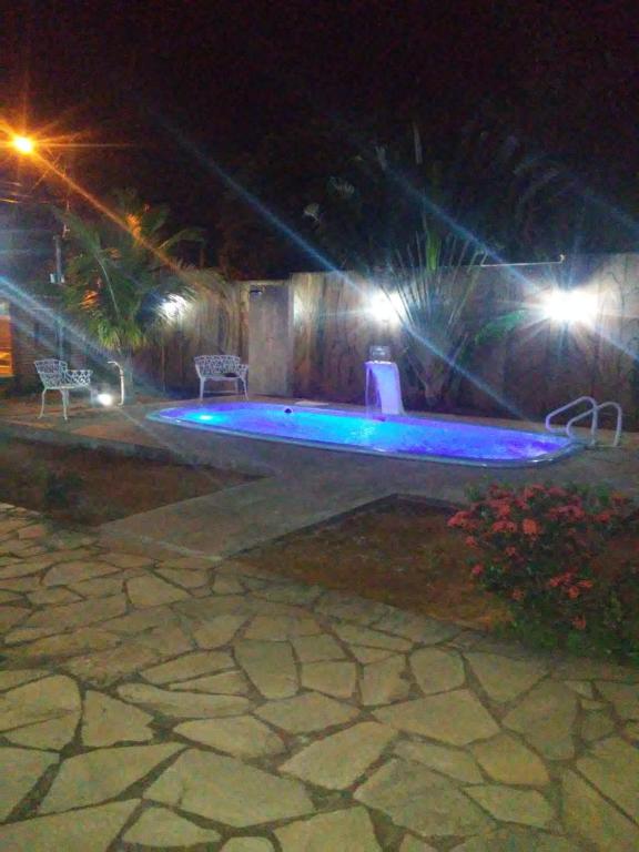  Casa confortável com piscina
