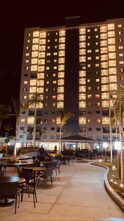  SALINAS EXCLUSIVE RESORT
