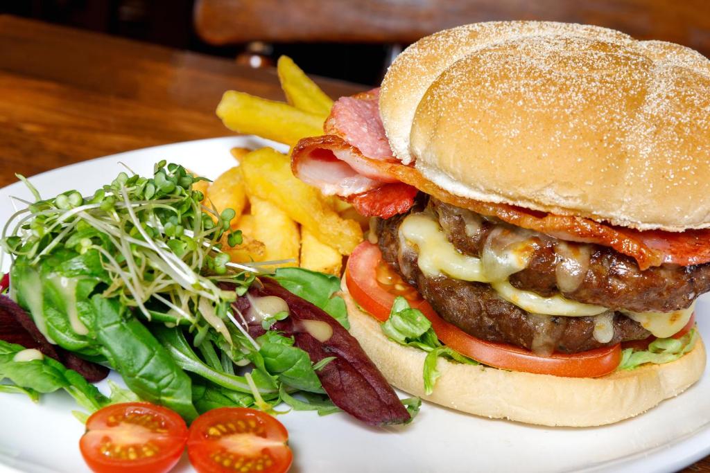 Shoulder of Mutton Inn - Resim 41