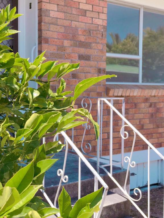 Bright Eden Park two bed townhouse private parking - Resim 25