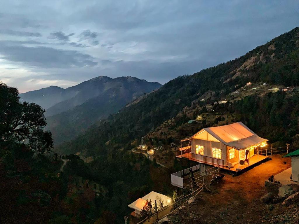 Moksham Himalayan Campsite Pangot, Nainital – Updated 2021 Prices