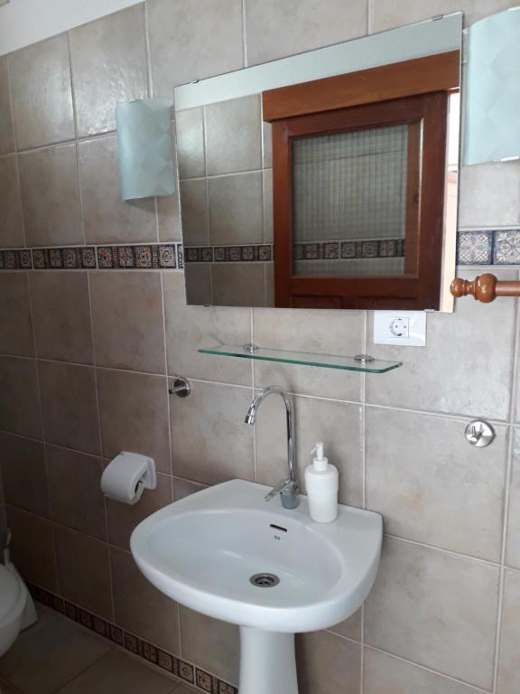 Apartamentos La Fuente, Santa Cruz de la Palma – Updated 2022 ...