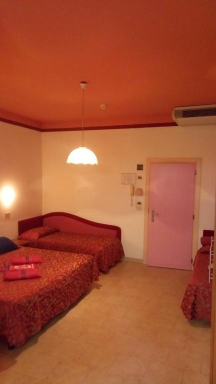 Postel nebo postele na pokoji v ubytování Hotel Imperiale & SPA