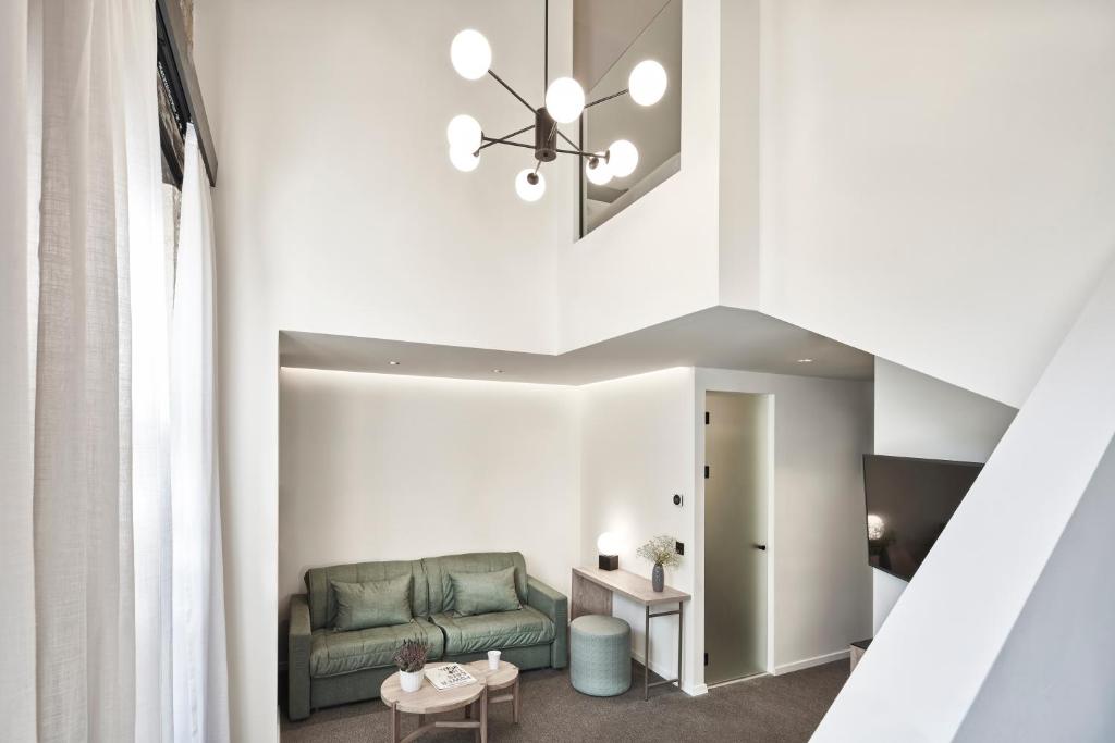 Posedenie v ubytovaní NLH MONASTIRAKI - Neighborhood Lifestyle Hotels