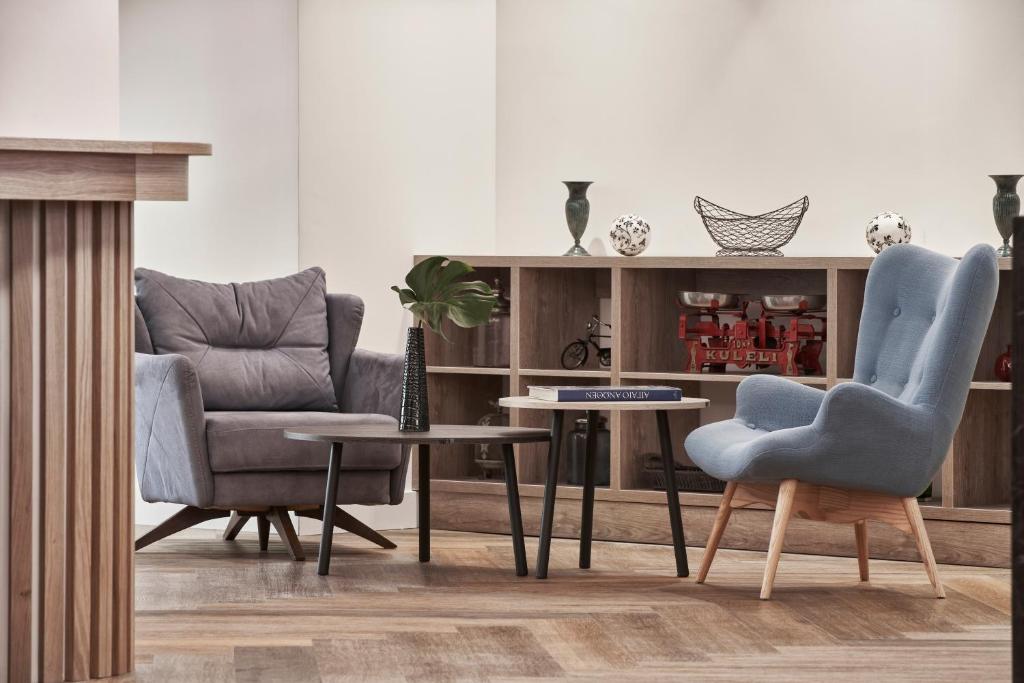 Posedenie v ubytovaní NLH MONASTIRAKI - Neighborhood Lifestyle Hotels