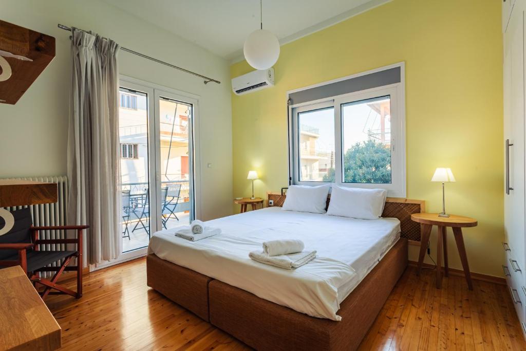 Posteľ alebo postele v izbe v ubytovaní Upscale Modern Escape in the Historic Center