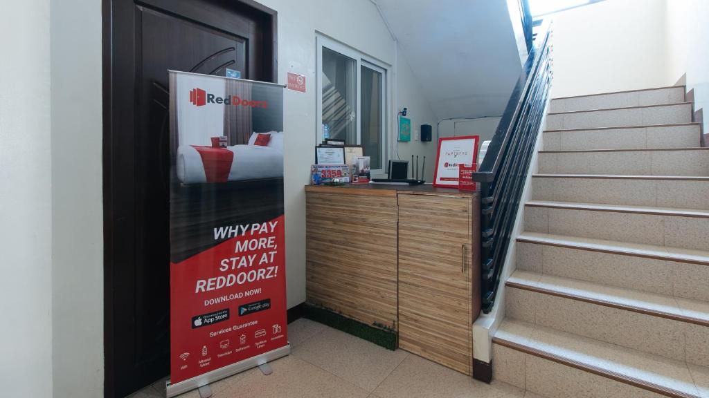 Fotografie z fotogalerie ubytování RedDoorz @ Golite Washington v destinaci Legazpi