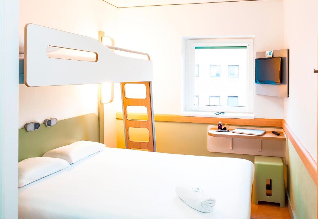 ibis budget Newport - 