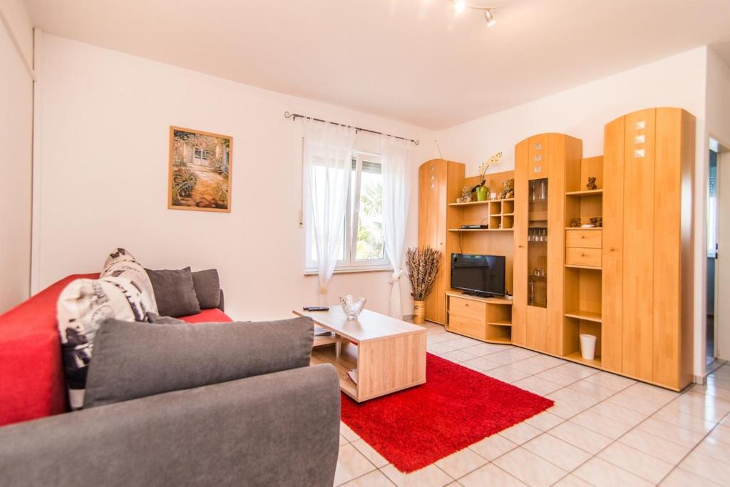 Fotografie z fotogalerie ubytování Apartments Ljubica v destinaci Malinska