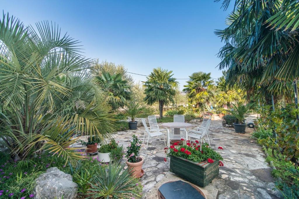 Fotografie z fotogalerie ubytování Apartments Ljubica v destinaci Malinska