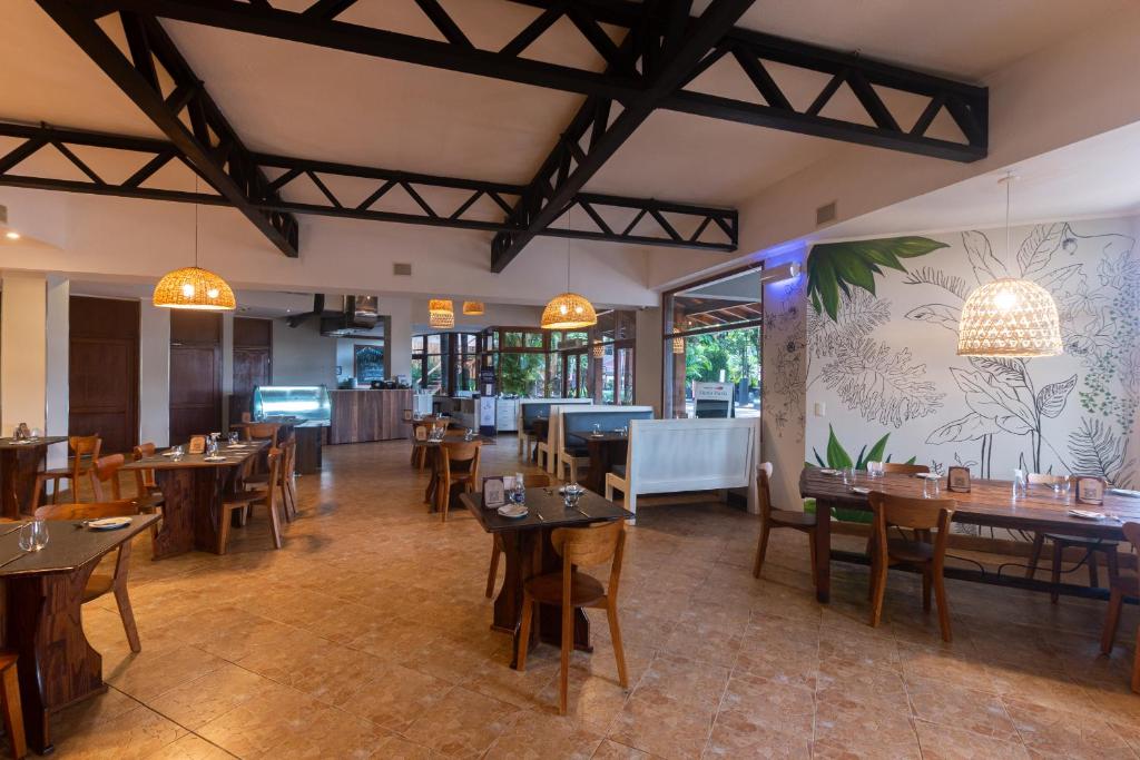 Restaurace v ubytování Hotel Saint George