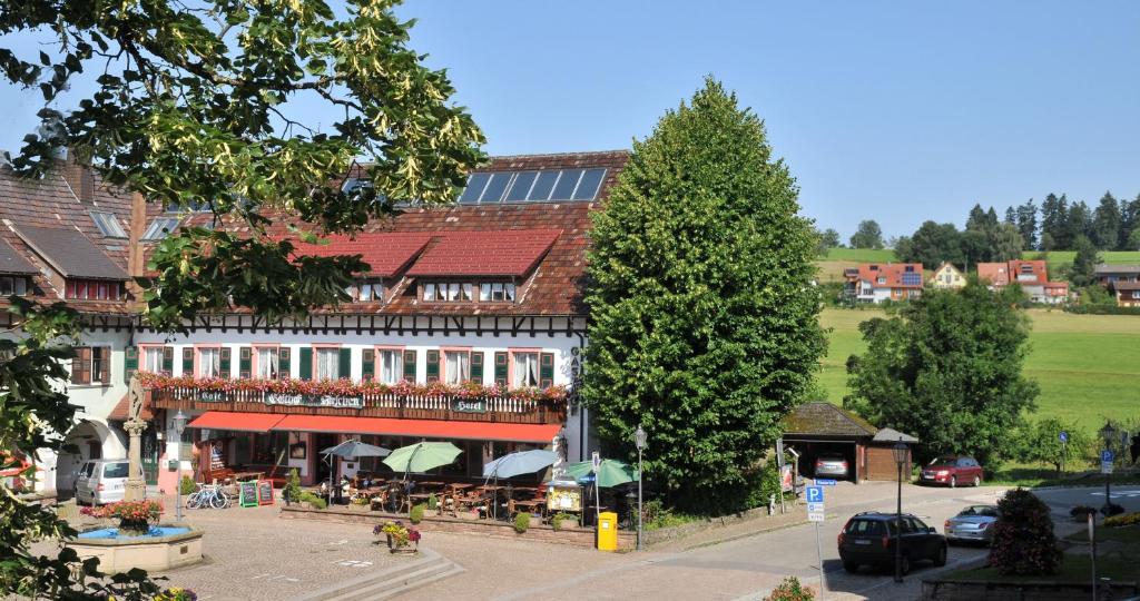 Budova, kde se hotel nachází
