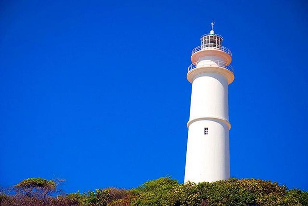  Hospede-se em Natal no antigo Intercity com vista mar na praia de Areia Preta por Carpediem