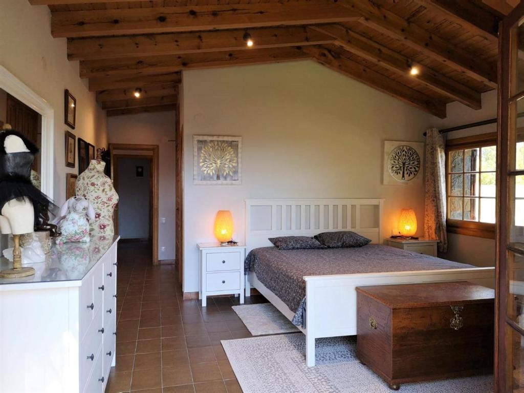 Posteľ alebo postele v izbe v ubytovaní Chalet con gran jardín en Llivia