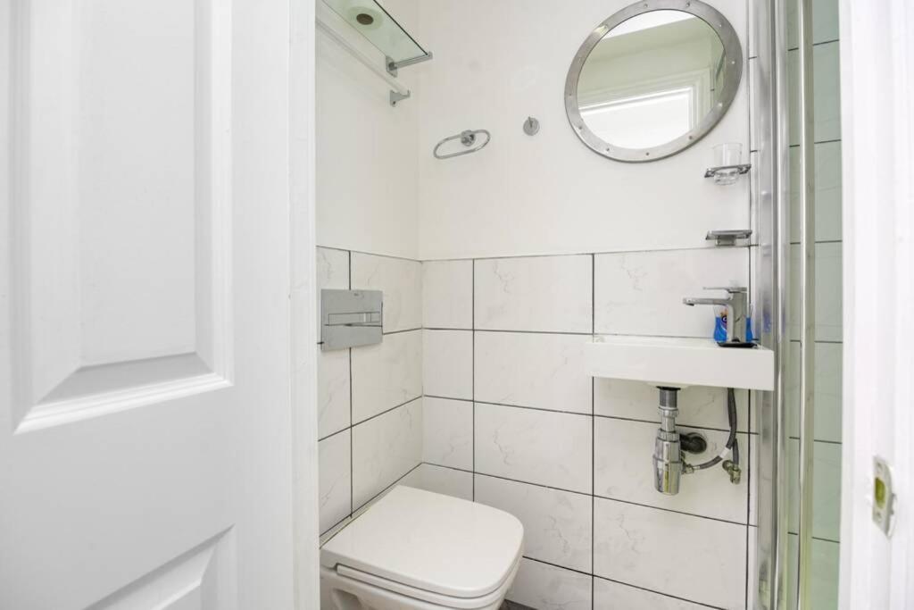 Amazing Studio Flat - 3 mins to Arnos Grove tube