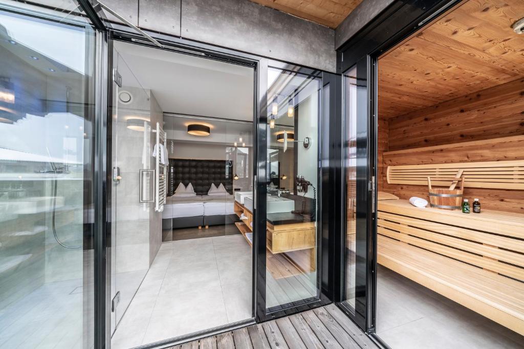 Posteľ alebo postele v izbe v ubytovaní Dolomiten Residenz - Sporthotel Sillian