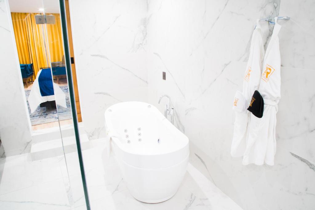 Koupelna v ubytování Ramë Hotel Boutique