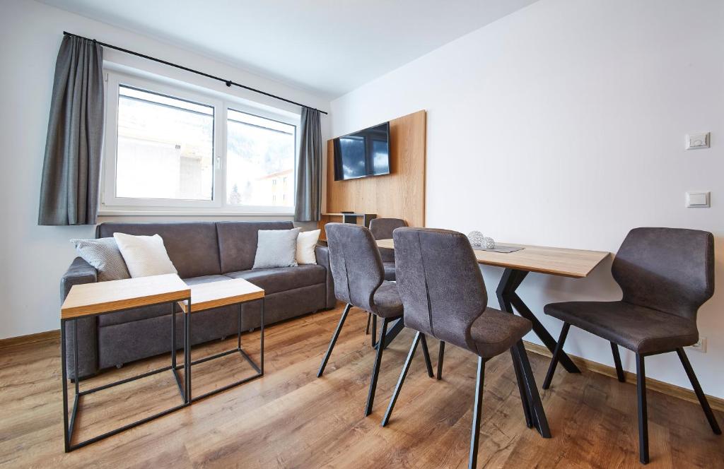 TV a/nebo společenská místnost v ubytování Wiesl Lodge Saalbach