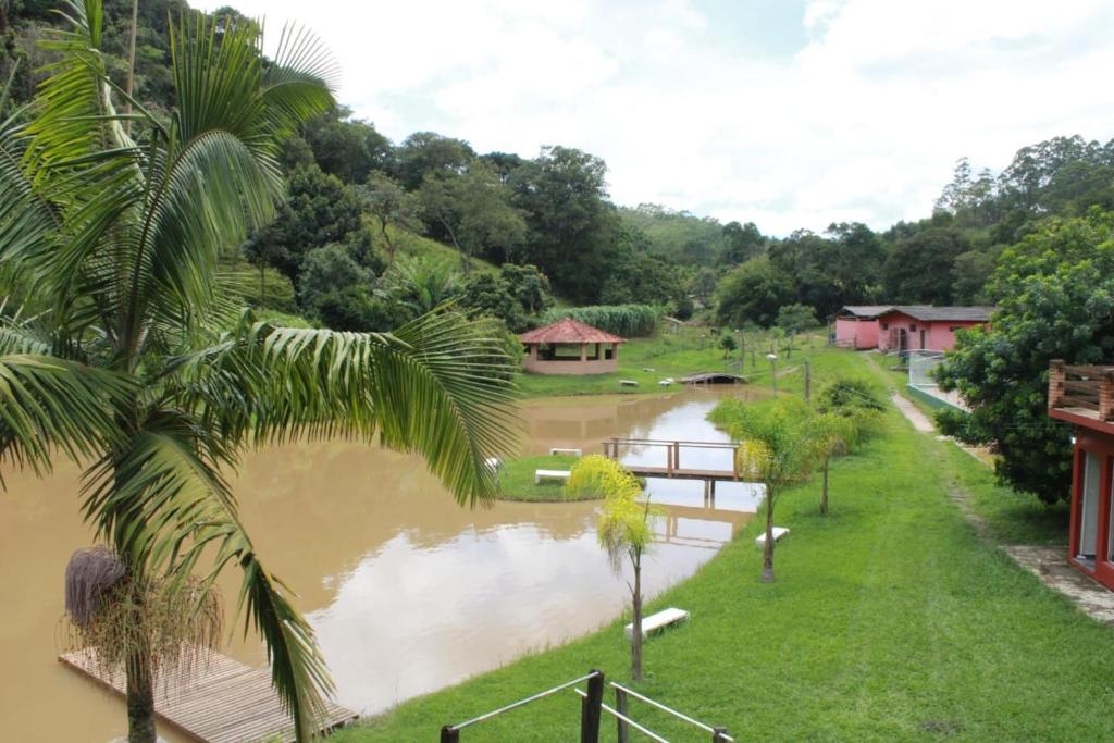  Chales em Salesopolis - Recanto da Barra