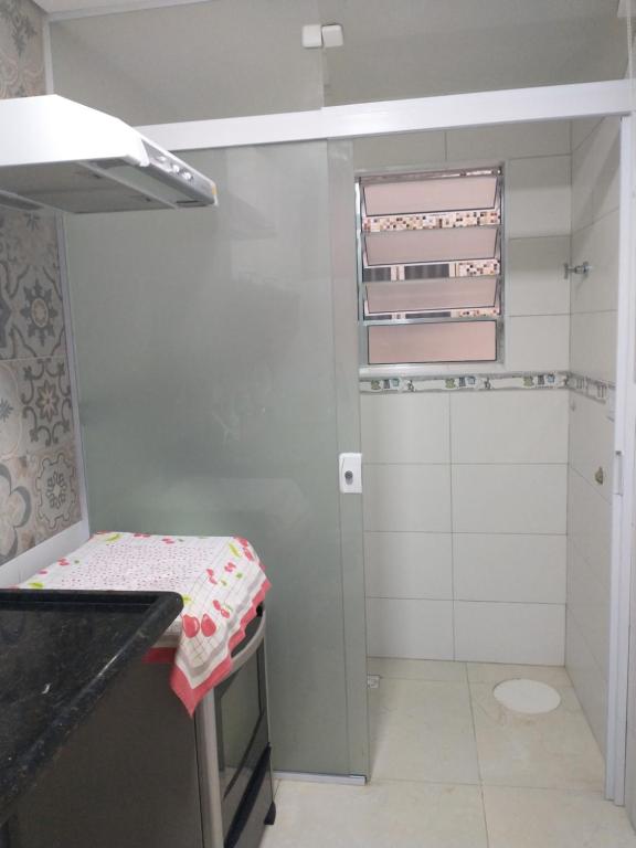  Kit na Vila Guilhermina mobiliada com Ar TV e WIFI