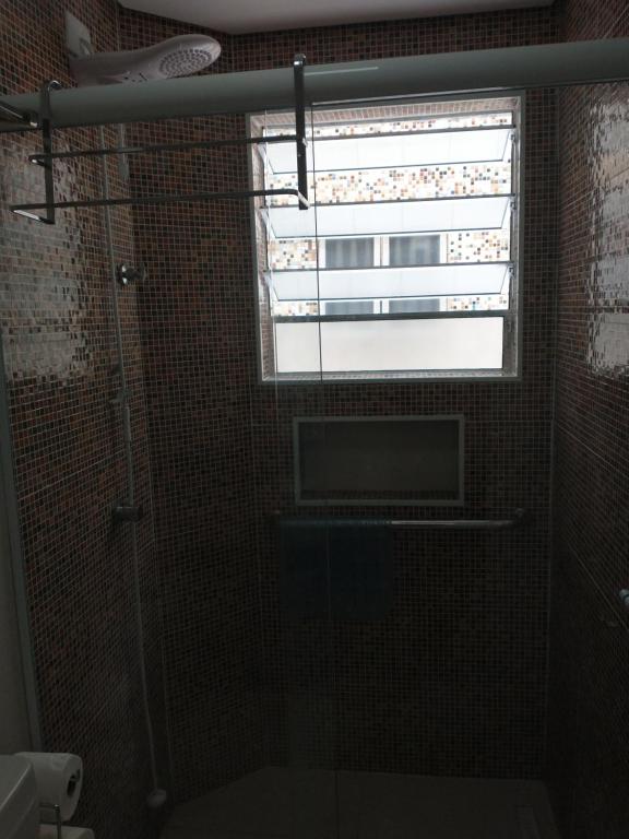  Kit na Vila Guilhermina mobiliada com Ar TV e WIFI