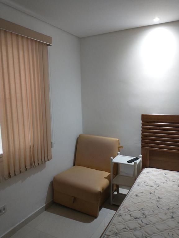  Kit na Vila Guilhermina mobiliada com Ar TV e WIFI