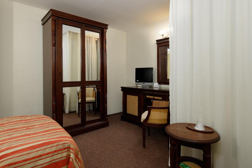 Atrium Hotel Ateneu City Center - Resim 29