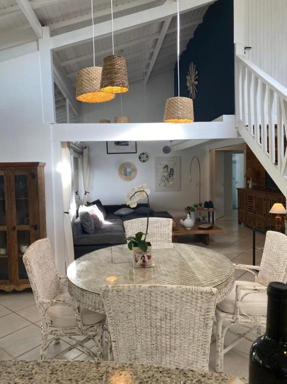  Casa No Saco da Capela