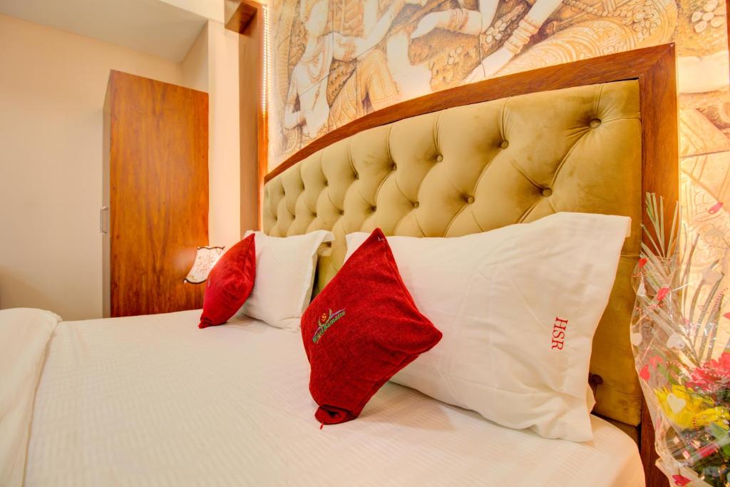 Hotel Samaira Residency,Dombivali - Deluxe Suite