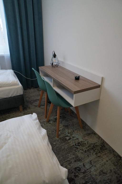 Stary Koszalin Hostel & Hotel Services - Habitación Doble Estándar Con Baño Compartido