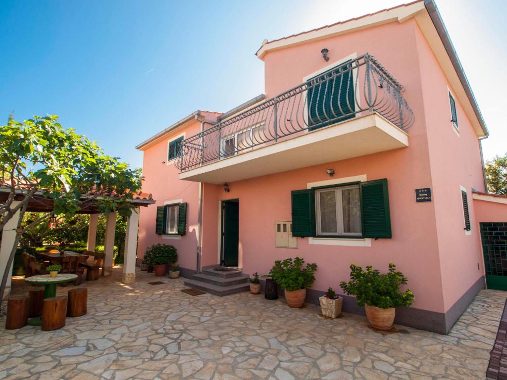 Fotografie z fotogalerie ubytování Apartments Sunčica 1613 v Rogoznici