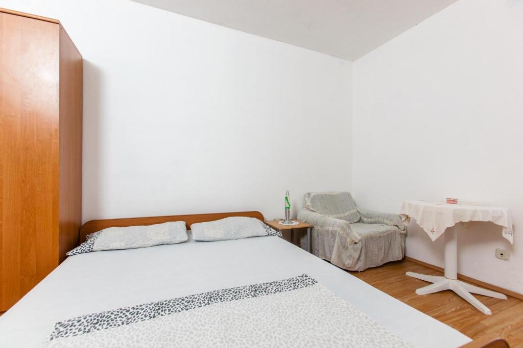 Posteľ alebo postele v izbe v ubytovaní Apartments Blaženka