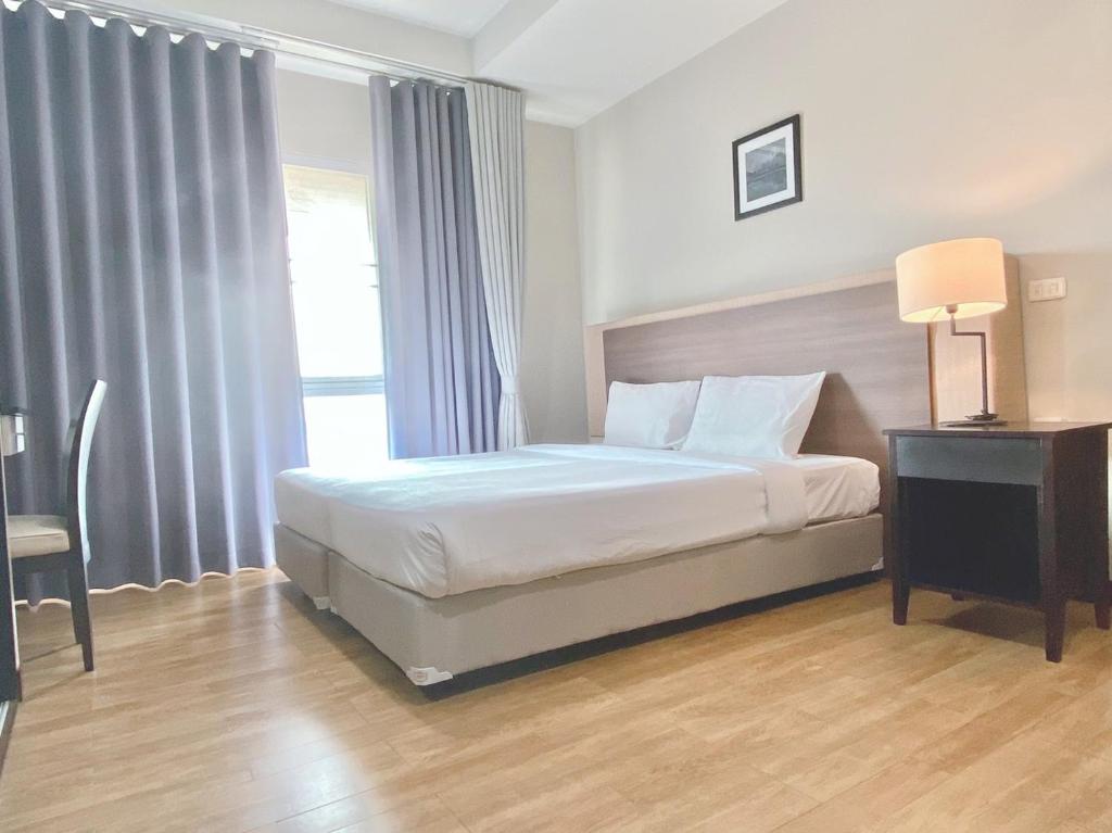 J Park Hotel - SHA Extra Plus - Standaard King Room