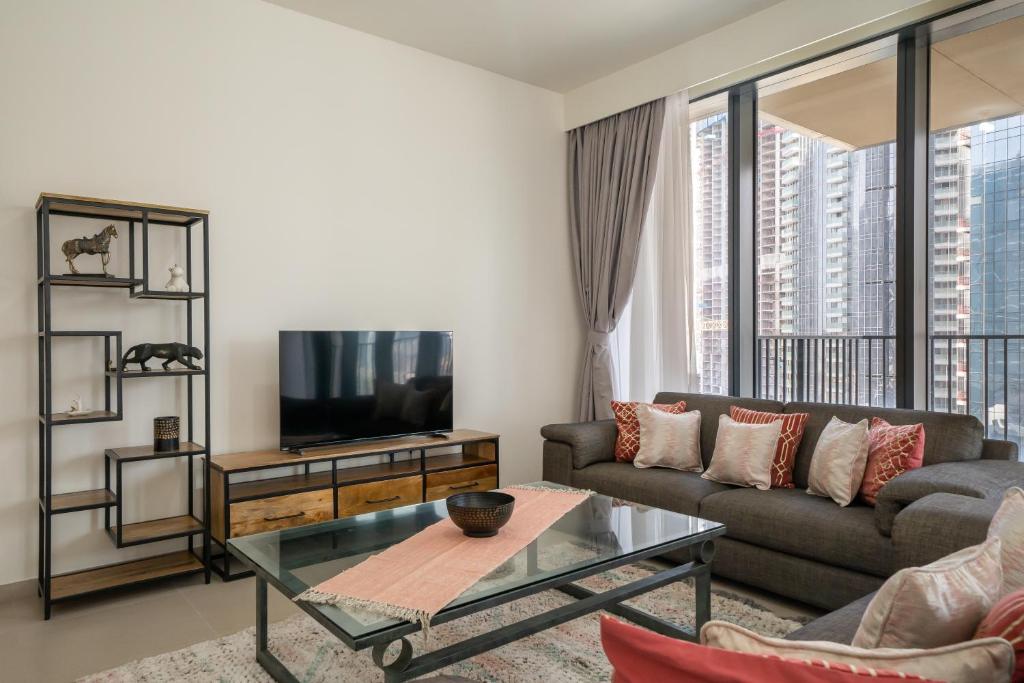 Luton Vacation Homes - Boulevard Heights, Downtown Dubai, Dubai – Updated 2022 Prices