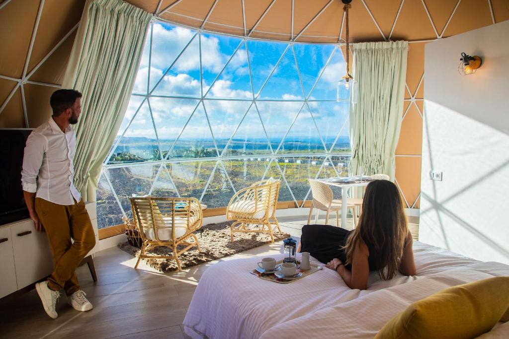 Clientes alojados en Eslanzarote Luxurious Eco Dome Experience