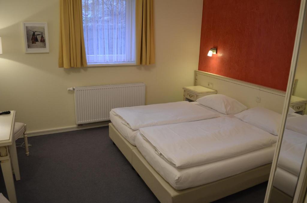 Hotel Pension Bellevue - Habitación Doble En Sótano