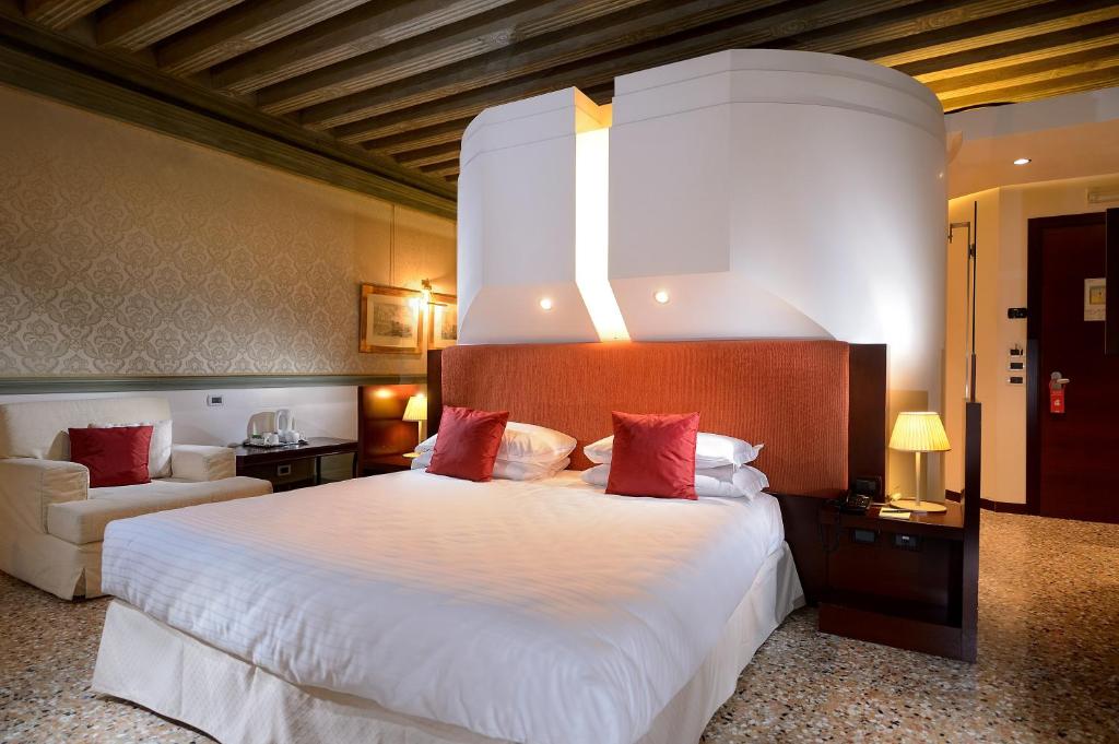 Ruzzini Palace Hotel - Junior Suite