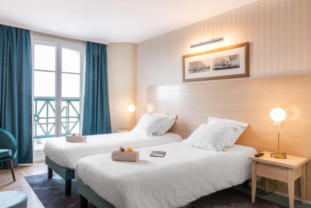SOWELL HOTELS Le Beach - Twin Room With Harbor View