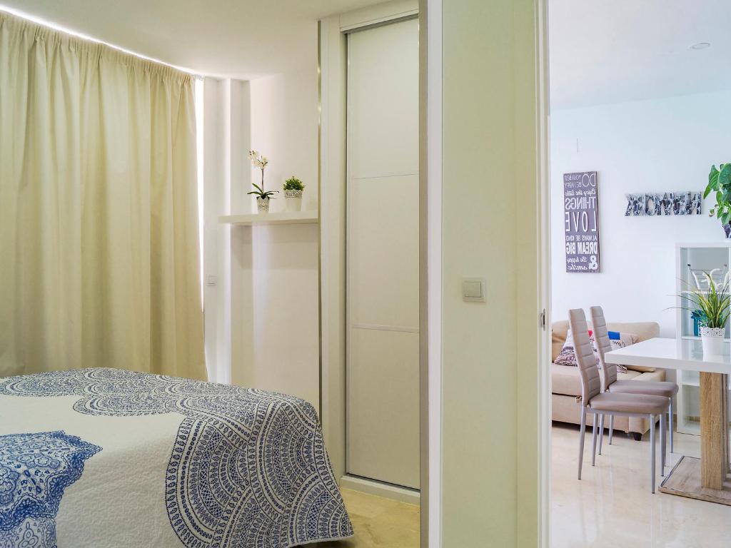A bed or beds in a room at Apartment Castillo de Santa Clara-2 by Interhome