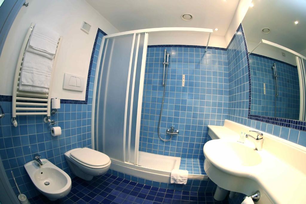 Koupelna v ubytování Hotel Express Aosta East
