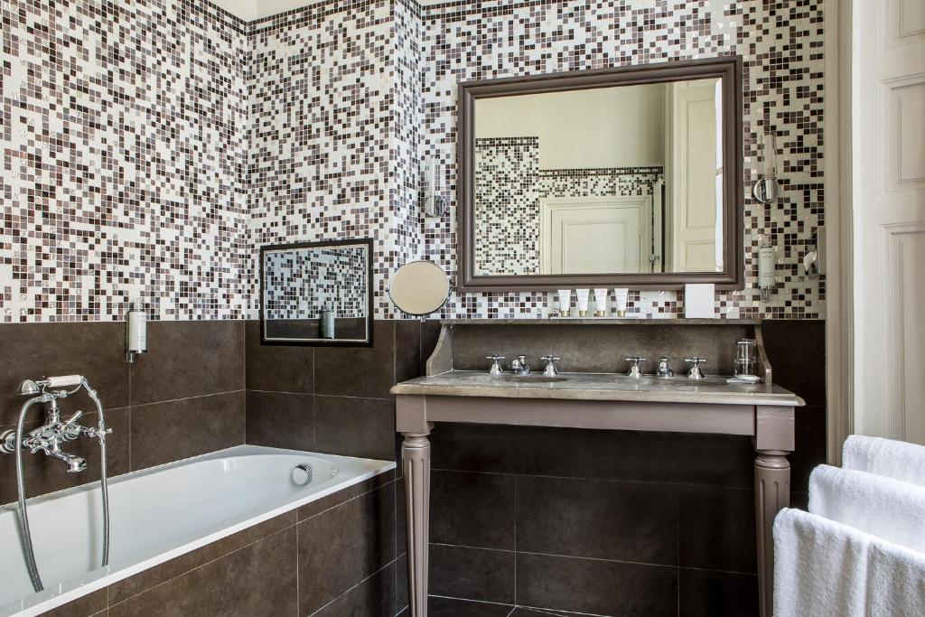 Hôtel Mansart - Esprit de France - Resim 42