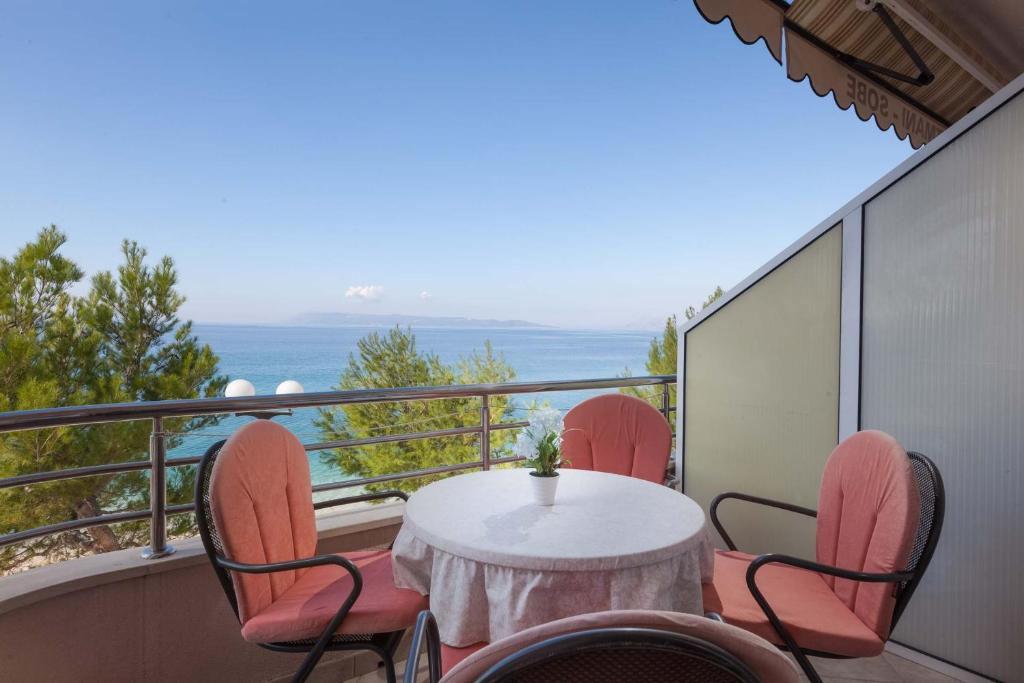 Apartments Marijan - Beachfront
