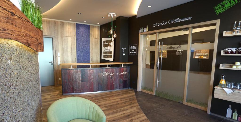 Lounge nebo bar v ubytování Gasthof Weißes Lamm