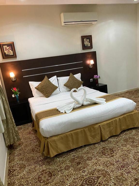 Rest Night Serviced Apartments - Al Nafal - Superior King Room