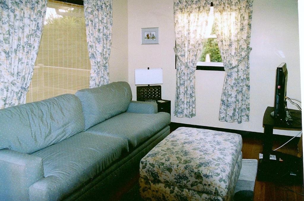 Linden Homestead - Holiday Home